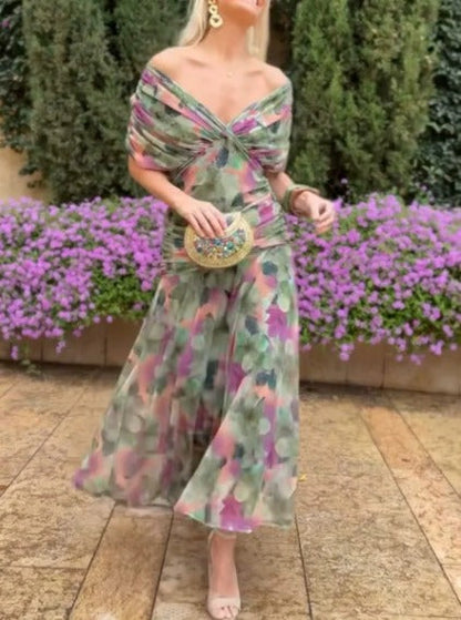 Darina | Długa sukienka maxi w kwiaty z dekoltem V