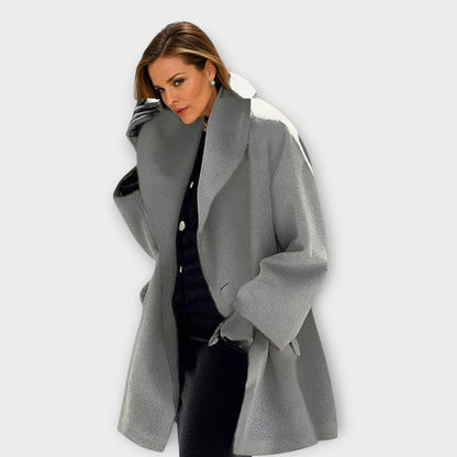 Lucia™ | Stylowy płaszcz wełniany premium